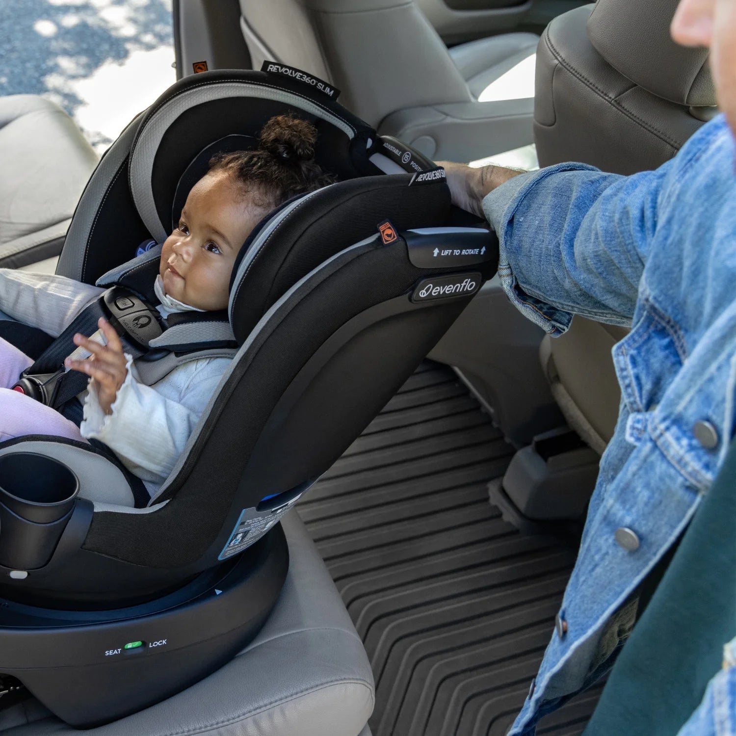 Revolve360 Slim 2-In-1 Rotational Car Seat with Quick Clean Cover (Stow Blue)