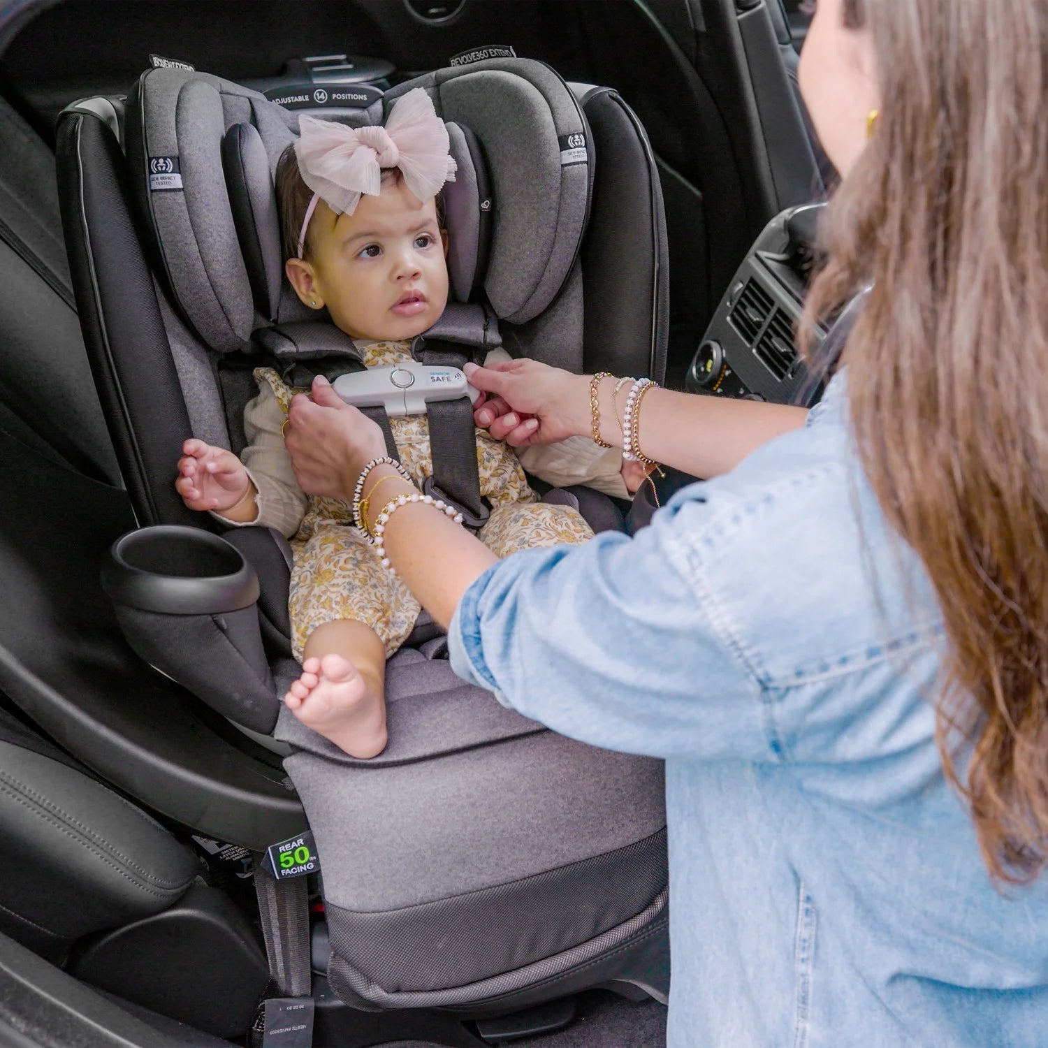 Gold Revolve360 Extend All-In-One Rotational Car Seat with Sensorsafe (Sapphire)